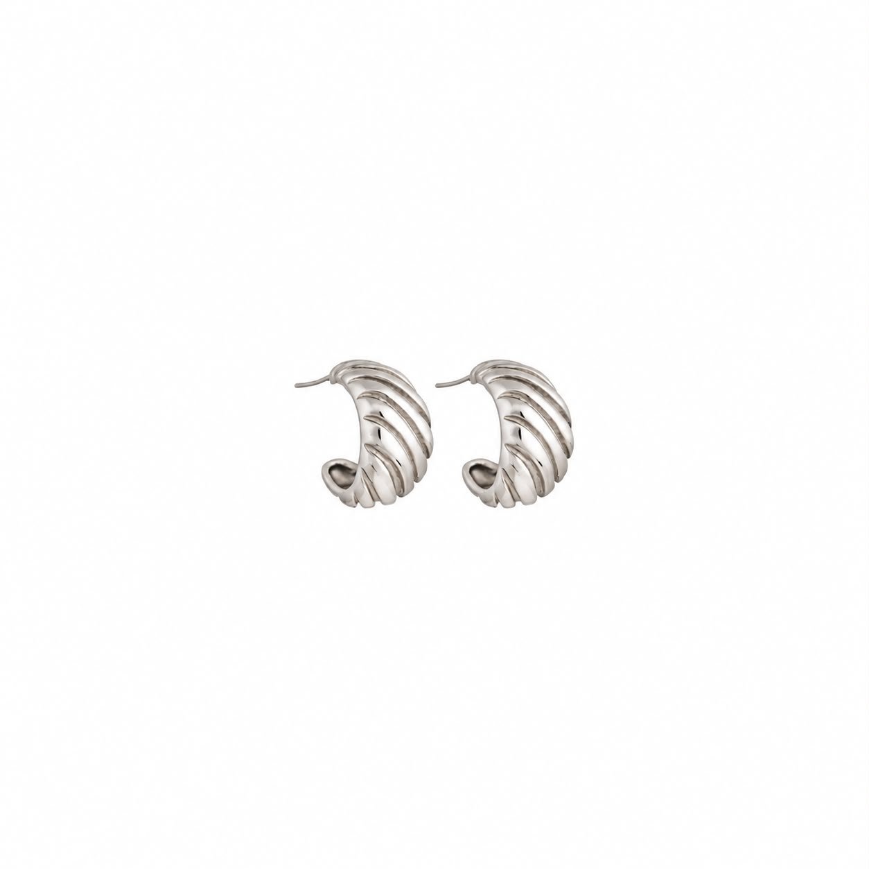 AMARA EARRING